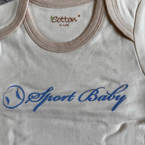 NWT, 2 baby boy onsies 9-12 months - Picture 2 of 8